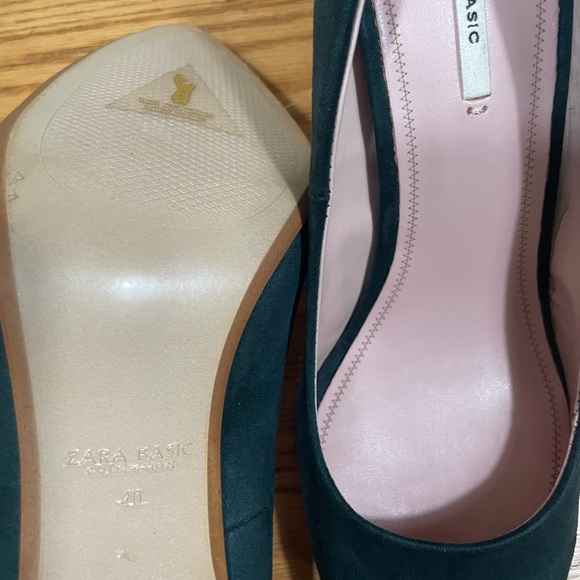 Beautiful high heels, green perfect for fall season! - Picture 7 of 8